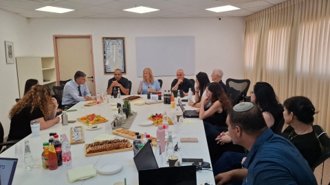 שי 1.jpg