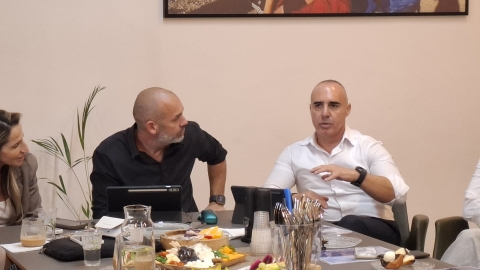איציק 8.jpg